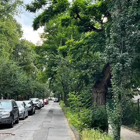 Prestige - Saska Kepa Apartamento